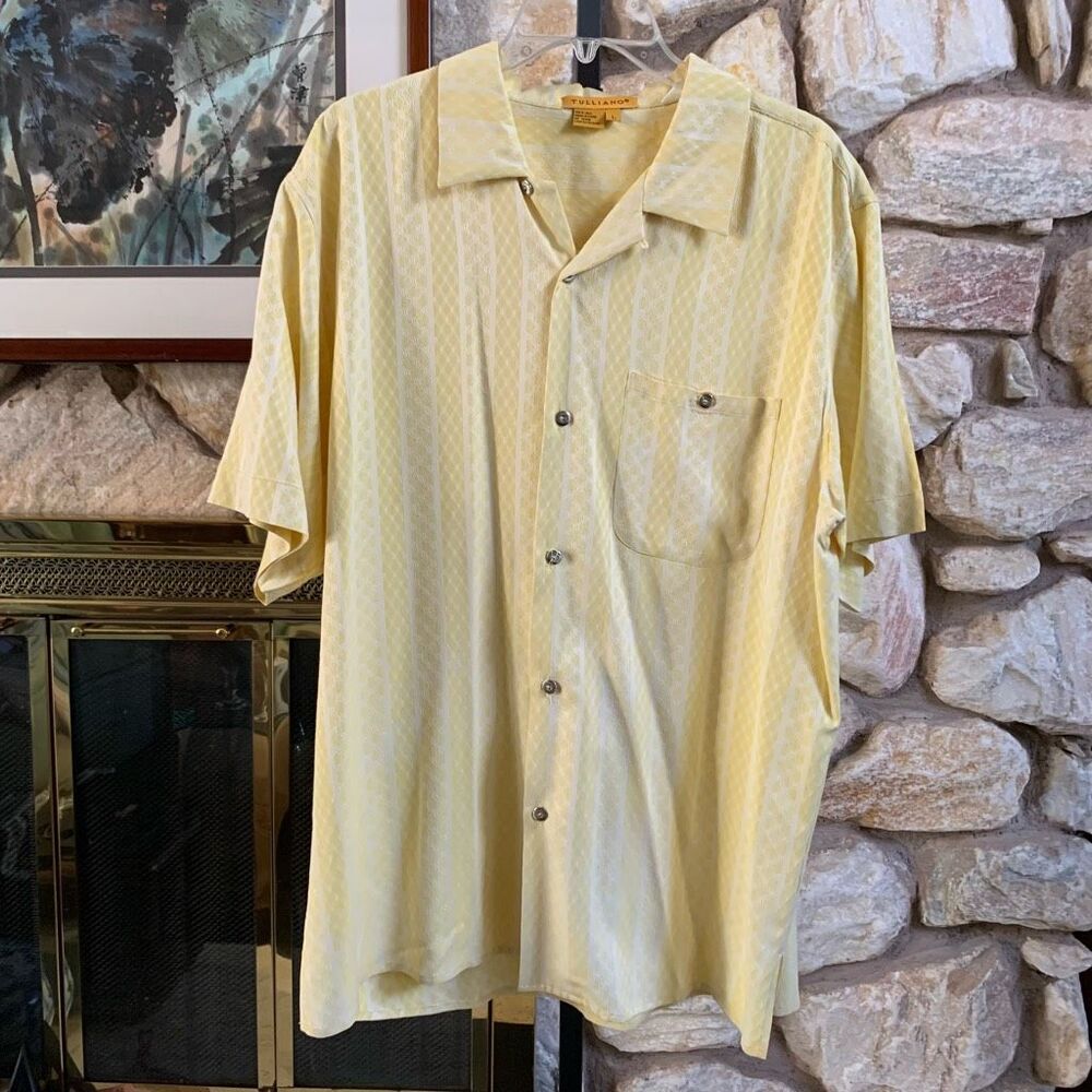 Tulliano Men’s 100% silk jaquard button down short sleeve camp shirt vintage cas